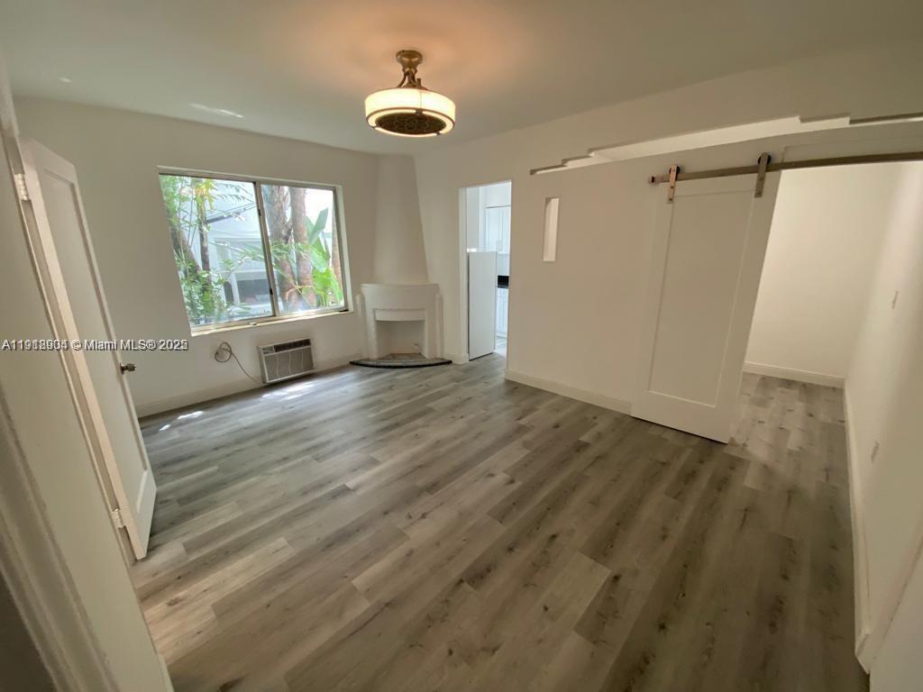 Foto principal - 1525 Meridian Ave