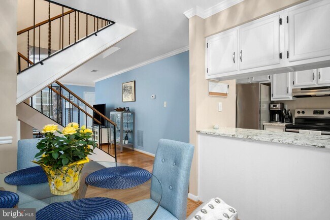 Building Photo - 2037 Headlands Cir