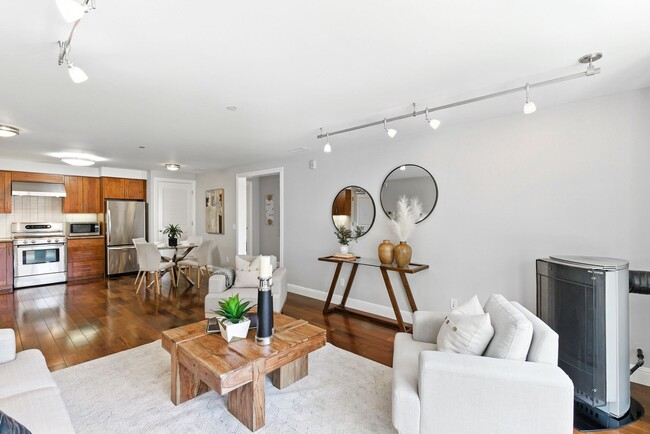 Foto del edificio - 2443 Clement St