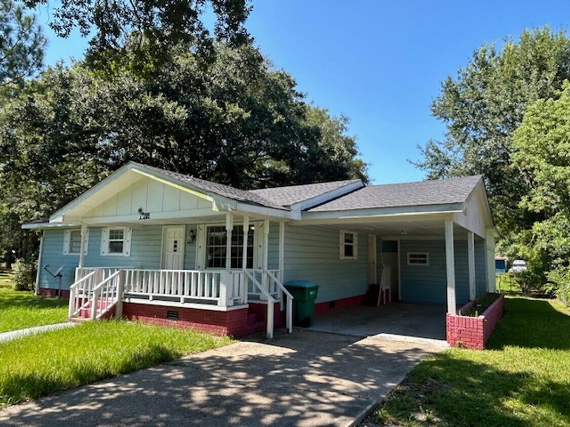 Primary Photo - Pascagoula 3 Bedroom