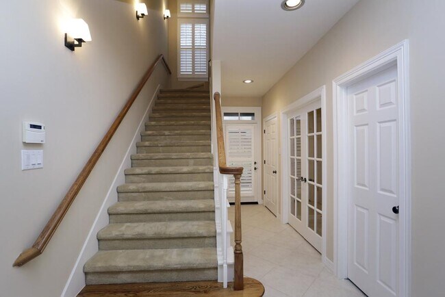 Foto del edificio - 2246 Bancroft Ln