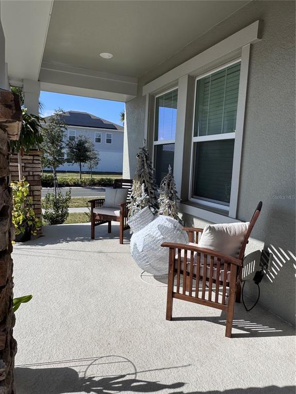 Foto del edificio - 5653 Wood Bridge Pl