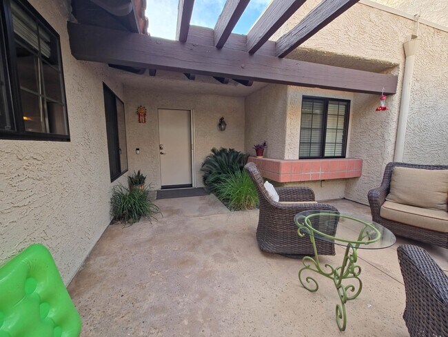Foto del edificio - 2345 Cherokee Way