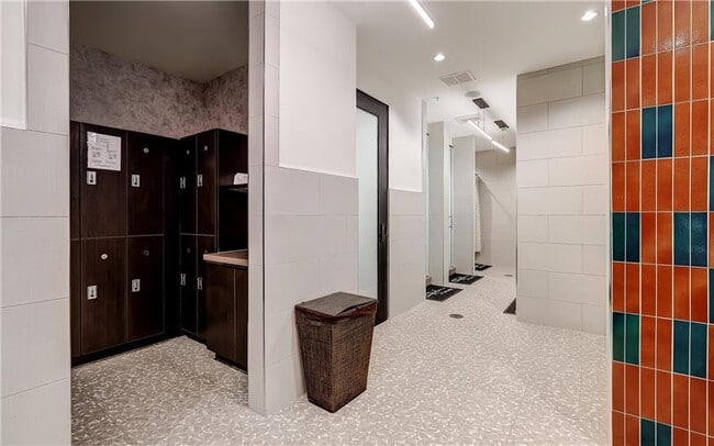 Foto del edificio - 2322 N Akard St