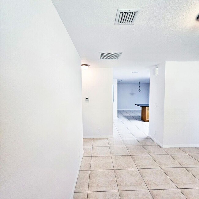 Foto del edificio - 24 SW 6th St