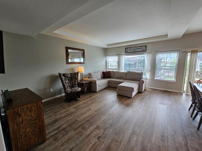 Building Photo - Beautiful 4 Bed, 4 Bath Home In Banning Le...