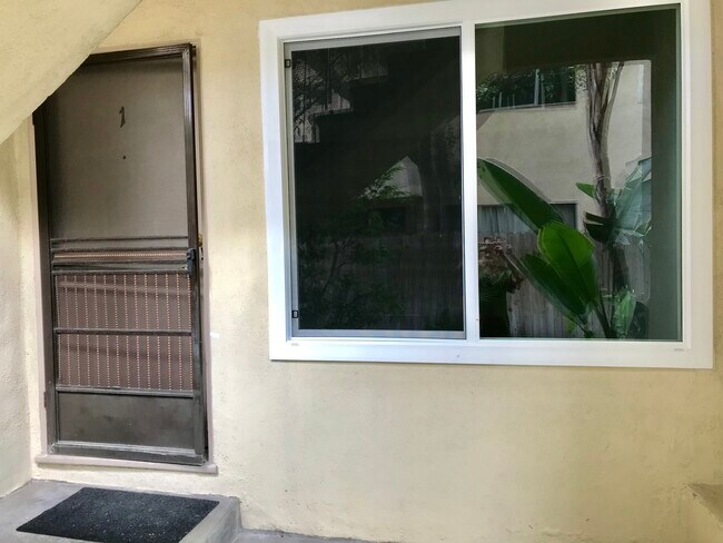 Foto del edificio - 4032 Inglewood Blvd
