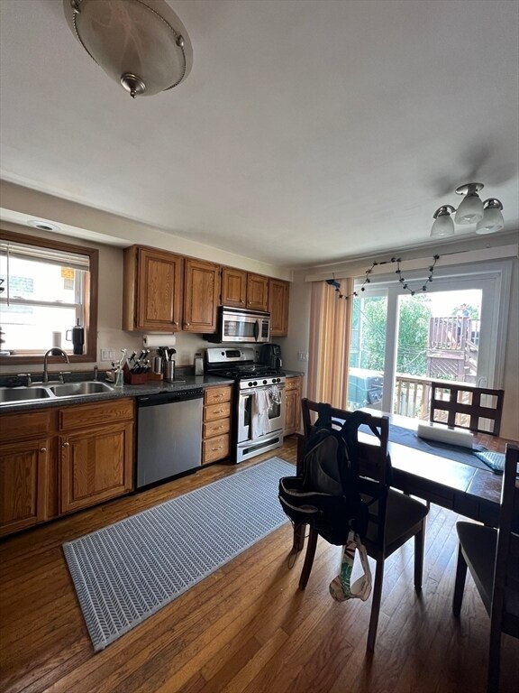 Foto del edificio - 115 L St