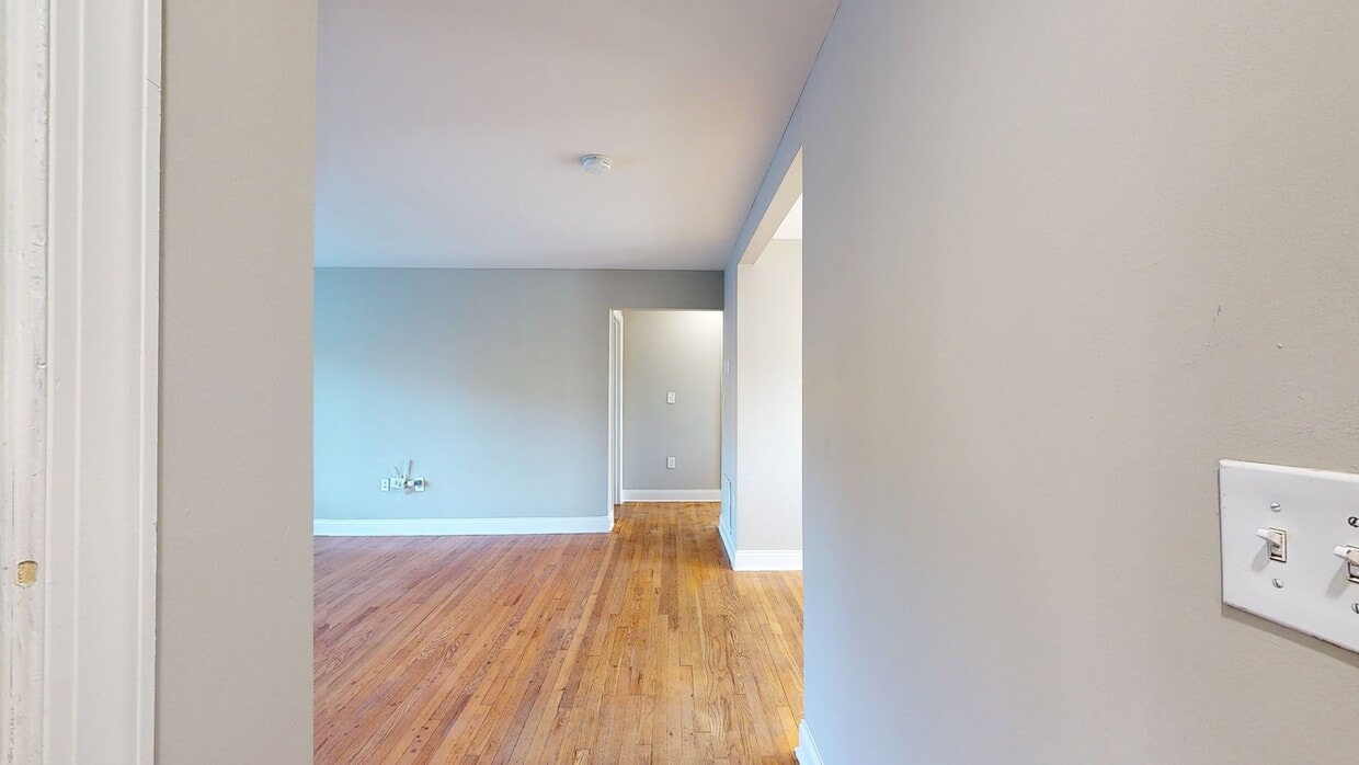 Photo - Rodgers Forge Apartments