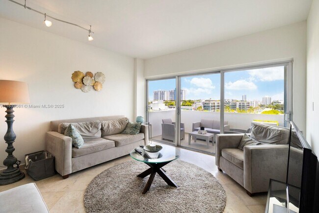 Foto del edificio - 3 Island Ave