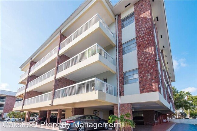 Foto del edificio - 1 br, 1 bath House - 2420 SE 17th Street #...