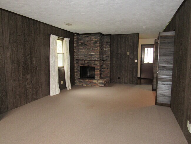 Building Photo - 315 30th Avenue Ct