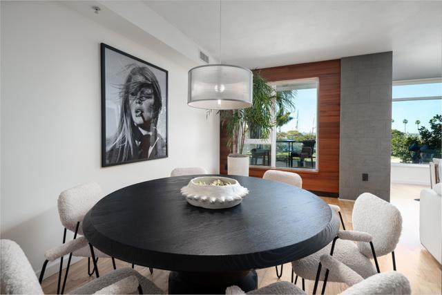 Building Photo - 1431 Pacific Hwy