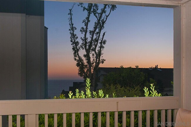 Foto del edificio - 248 Dolphin Cove Ct