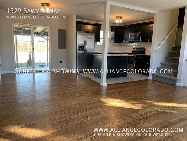 Building Photo - 1529 Sawyer Way
