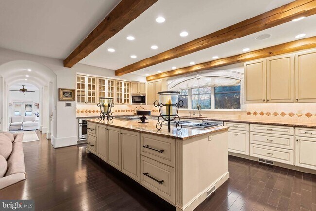 Foto del edificio - 4151 Butler Rd