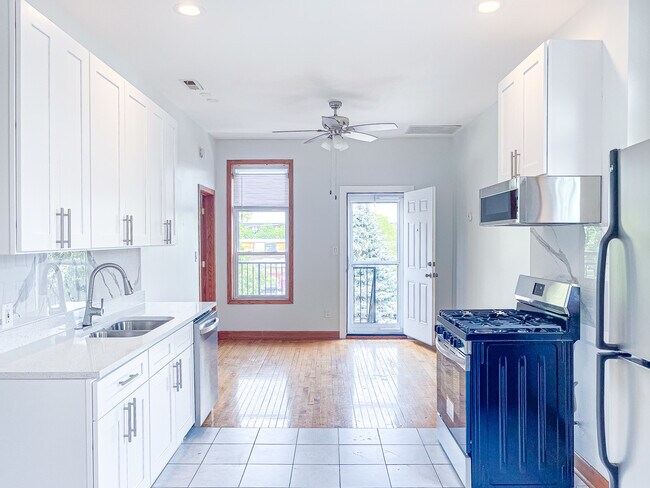 Foto del edificio - 1144 W 17th St