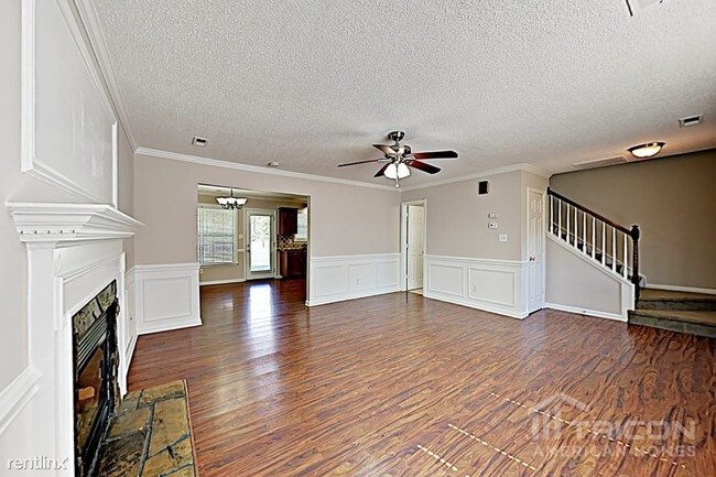 Building Photo - 3969 Hollows Glen Ct SW