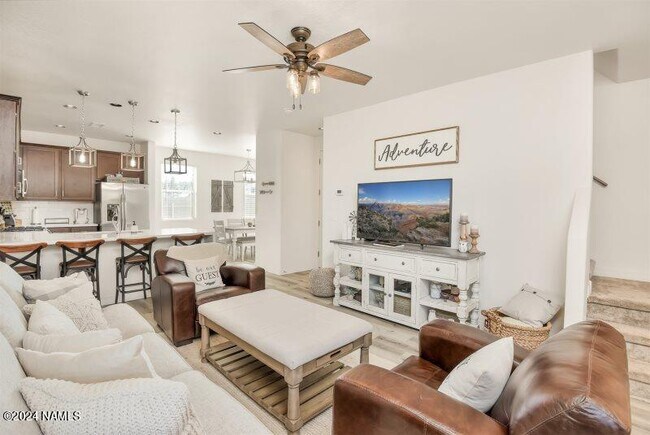 Foto del edificio - 2591 W Pollo Cir