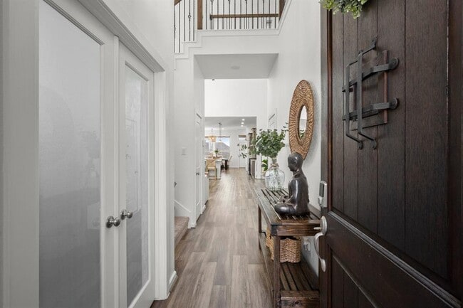 Building Photo - 9871 Twin Shores Dr