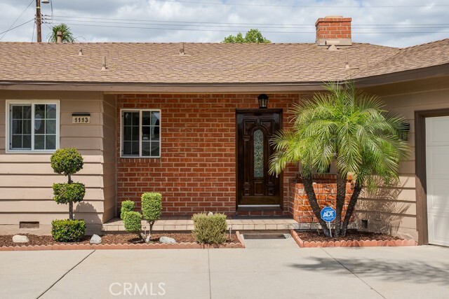 Building Photo - 1113 W Ituni St