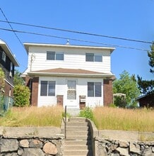 Building Photo - 454 Burton Ave