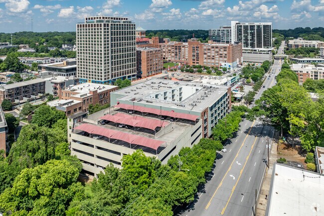 Foto aérea - Ponce Springs Lofts