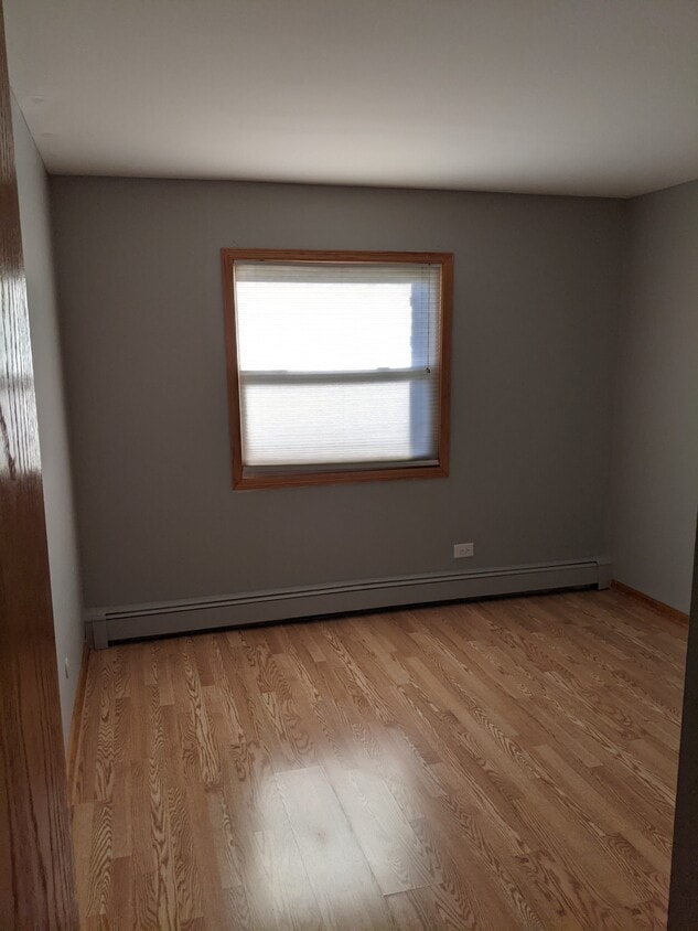 Building Photo - 9986 S 84th Ter