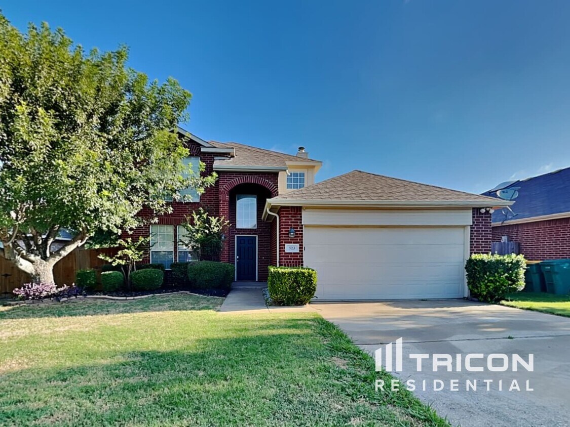 Foto principal - 523 Pinnacle Dr