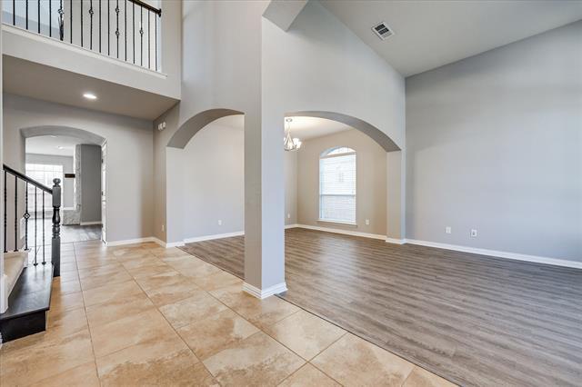 Foto del edificio - 8740 Dayton Dr