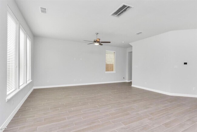 Foto del edificio - 6627 Jasper Valley Cir