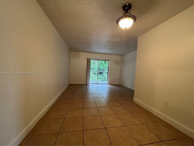 Building Photo - 4354 NW 9th Ave