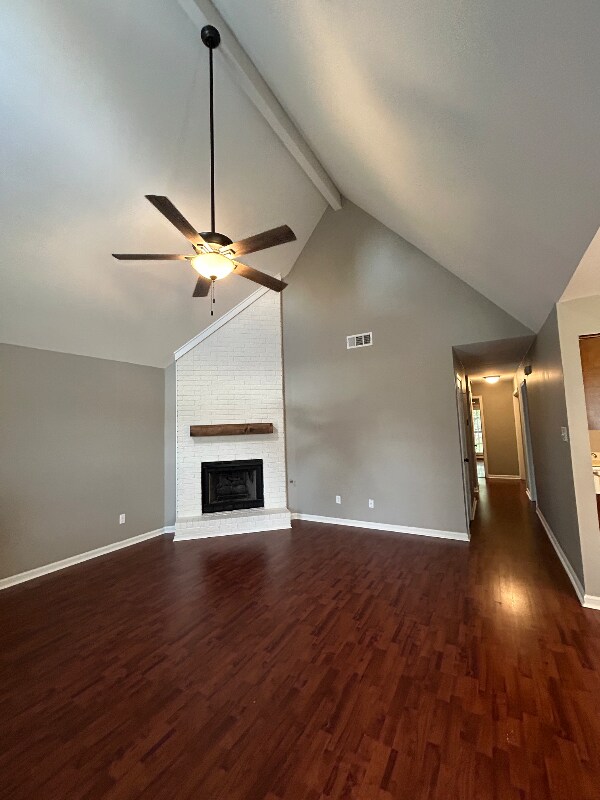 Foto del edificio - 6608 Sungate Dr S