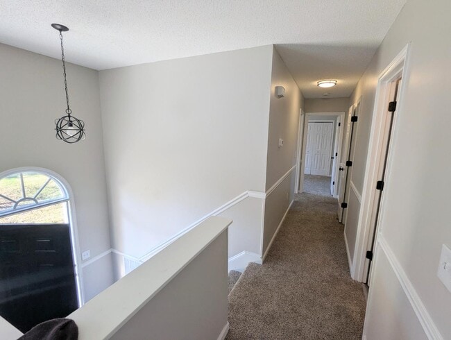 Photo - 6672 Ellworth Ridge Ct House