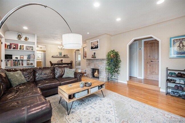 Foto del edificio - 895 Vance St