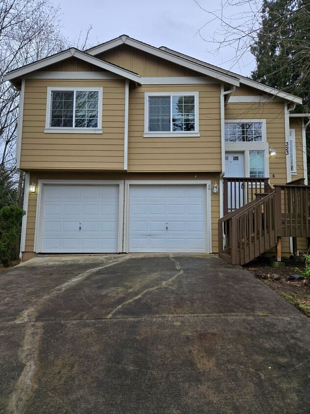 Foto principal - 4 Bedroom 3 Bath Located in Napavine