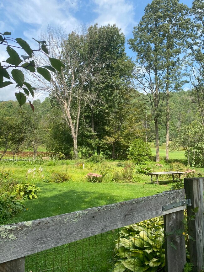Building Photo - 509 Vt Route 110
