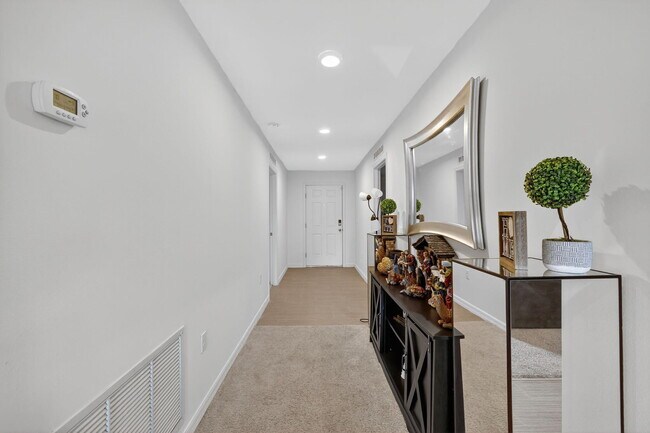 Foto del edificio - 644 SW Hoffenberg Ave