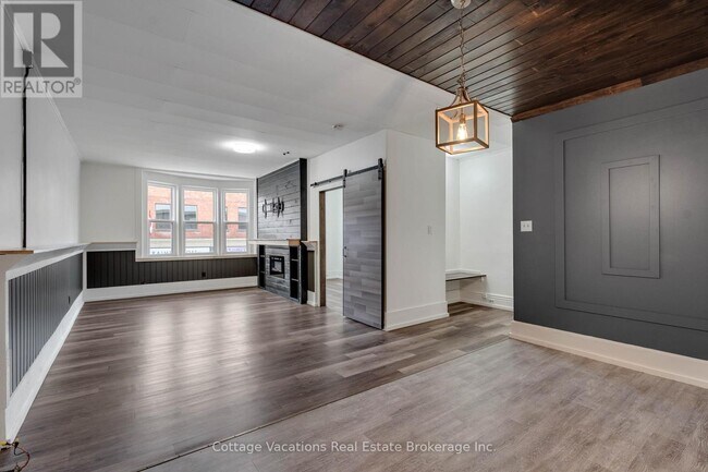 Photo du bâtiment - 43 Manitoba St