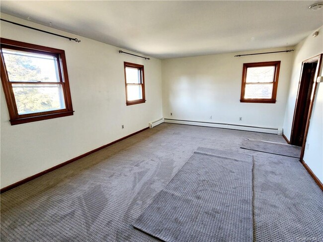 Building Photo - 48 Ramapo Ave