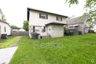Building Photo - 2965 McGuffey Rd