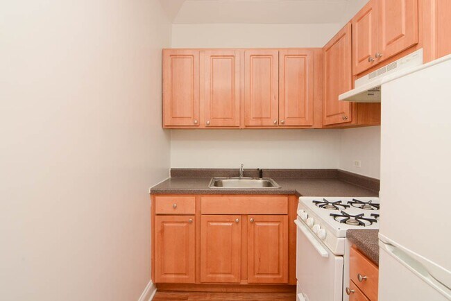 Foto del edificio - 1742 N Humboldt Blvd