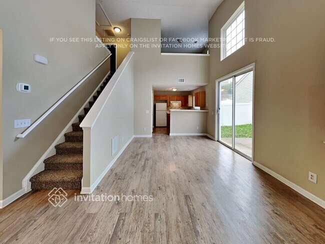 Foto del edificio - 283 Windcroft Ln NW