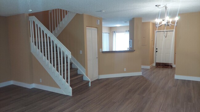 Foto del edificio - 4718 SW 13th Ct