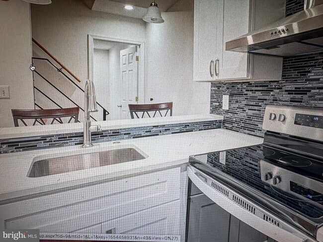 Building Photo - 1929 N 9th St