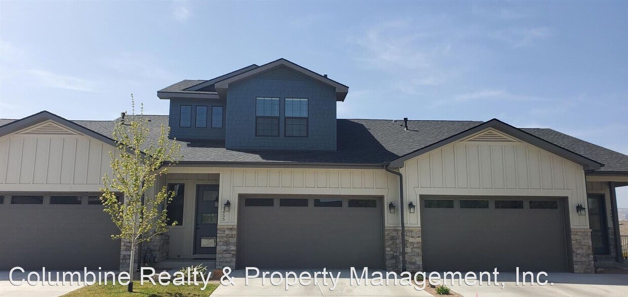 Foto principal - 3 br, 2.5 bath House - 1655 Wellington Ave