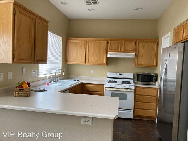 Foto del edificio - 3 br, 2 bath House - 10400 Rocky Waters Ave