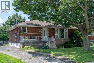 Building Photo - 46 Cloke Ct