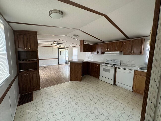 Foto del edificio - 3-Bedroom, 2-Bath Mobile Home in Wanchese
