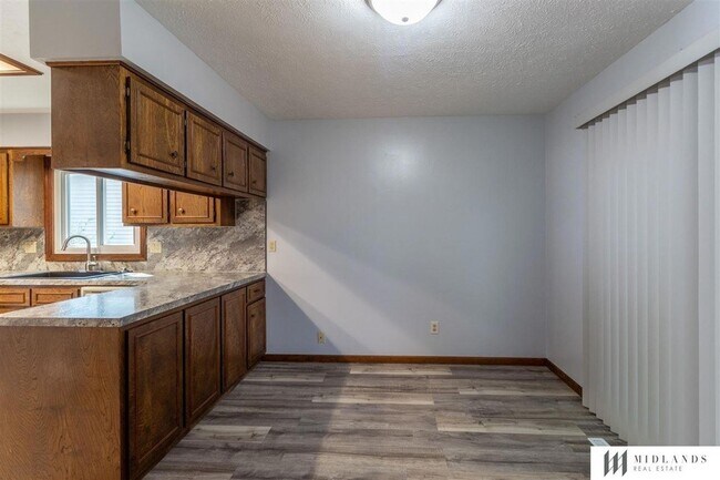 Foto del edificio - 13302 S 26th Ave